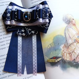 Галстук брошь для девочки. Набор к школе. Брошь для блузки.