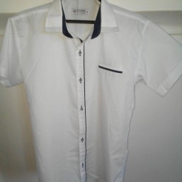 Рубашка белая на мальчика 9-10 лет