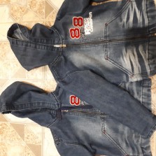 Курточка джинсовая