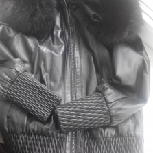 Коженная куртка с натуральным мехом