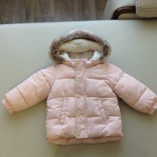 Продам курточку НМ