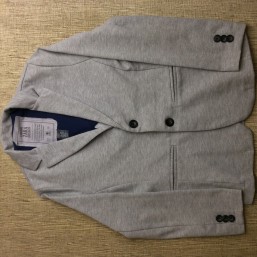 Стильный пиджак на мальчика