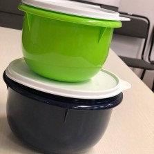 Блюдо замесочное, контейнер, миска 1л 2л Tupperware Тапер