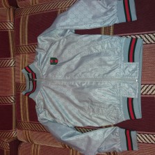 Куртка ветровка