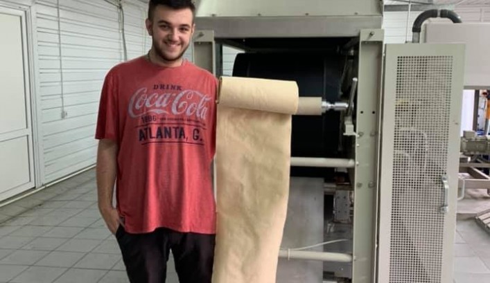 Папір з опалого листя: український студент готує до запуску виробництво eco-паперу
