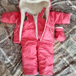 Милый зимний комбез для малышки