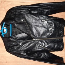 кожаная куртка для девочки