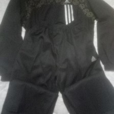 спортивный костюм