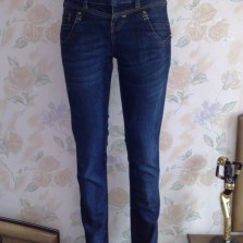 Джинсики сестрички