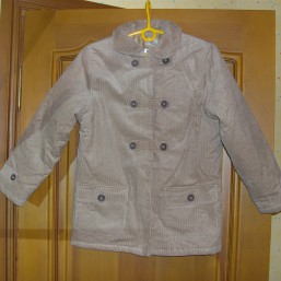 Полупальто осеннее вильветовое