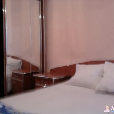 Сдаю посуточно почасово на ул.Дзержинского