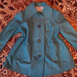 Плащик на девочку