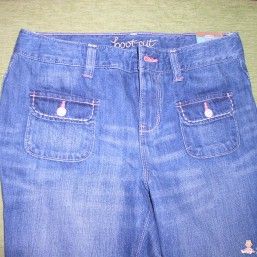 Джинсы  размер 42-44. Новые. OLD NAVY