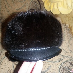 Норковая кепка!