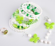 УКРАШЕНИЯ HAND MADE