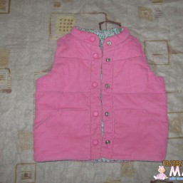 жилеточка двухсторонняя(тёплая)б/у
