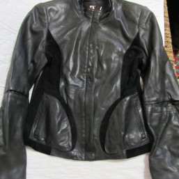 Кожаная куртка