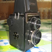 Фотоаппарат СССР     "Любитель 166-В" 
