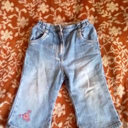 Джинсы для девочки.