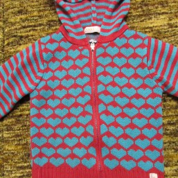 Кофточка для девочки