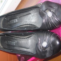 кожаные туфли 38р срочно!!!