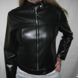 куртка из кожзама FUTY PARIS