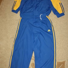 Спортивный костюм