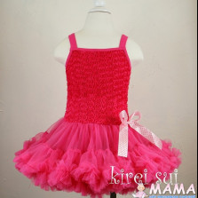 Розовое платье 3-4года