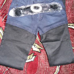 куртка,джинсы,кофты.