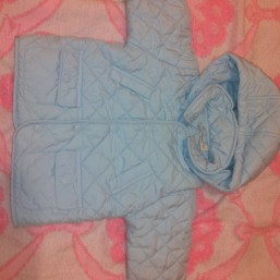 Продам итальянскую деми курточку на 9 мес.