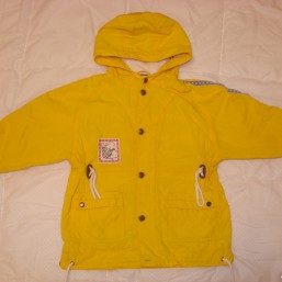 куртка  облегченная на 4-5 лет