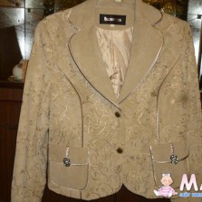 Костюм, возможен торг