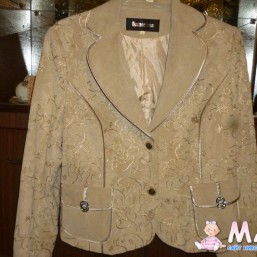 Костюм, возможен торг