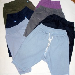 Фирменные штанишки моего мальчишки)))))